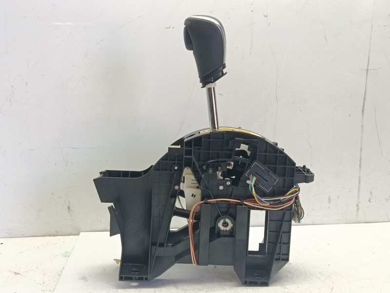 Recambio de palanca cambio para nissan qashqai ii (j11, j11_) 1.3 dig-t referencia OEM IAM 34901HV05B  