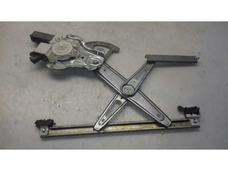Recambio de elevalunas delantero derecho para toyota avensis berlina (t25) 1.8 sol berlina (5-ptas) referencia OEM IAM 992046100