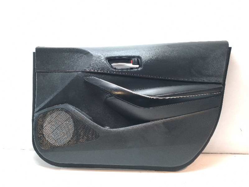 Recambio de guarnecido puerta delantera derecha para toyota corolla (e21) hybrid advance referencia OEM IAM 6761002X20C8  