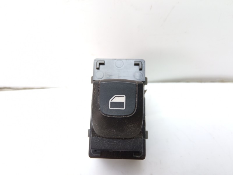 Recambio de mando elevalunas delantero derecho para kia picanto (ja) attract referencia OEM IAM 93575G6000  