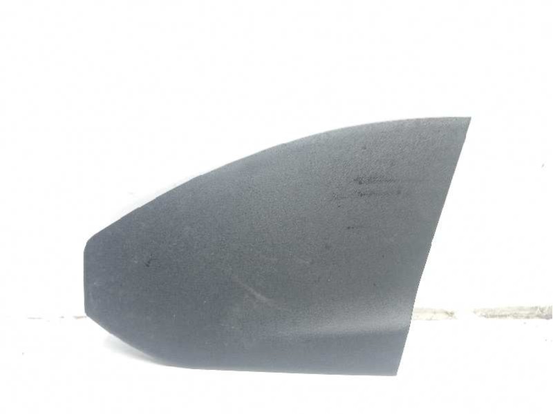Recambio de moldura para kia ceed business referencia OEM IAM 84618J7010  