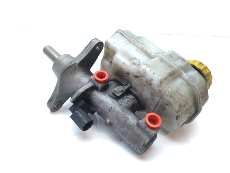 Recambio de bomba freno para volkswagen polo (6r1) advance referencia OEM IAM 6R1611019A  