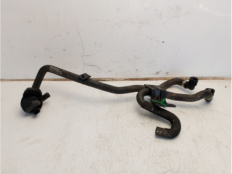 Recambio de tubo para mercedes-benz cla shooting brake (x117) cla 200 cdi / d (117.908) referencia OEM IAM A2468303396  