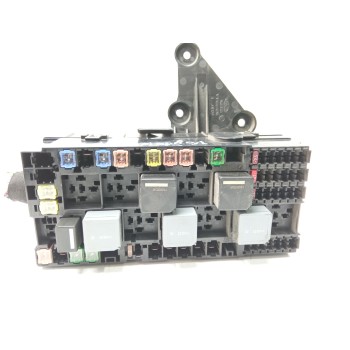 CAJA RELES / FUSIBLES BK2T14401CLH BK2T14401CL 