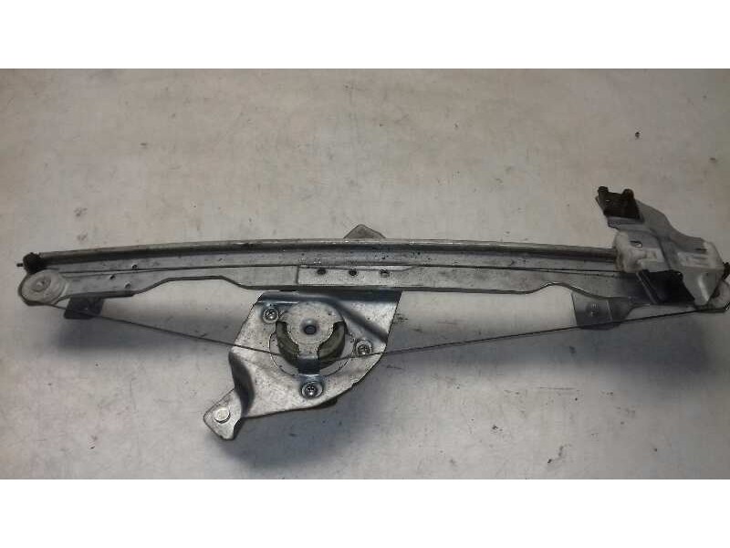Recambio de elevalunas trasero derecho para dacia duster ambiance 4x2 referencia OEM IAM 5YY0043 9030256 