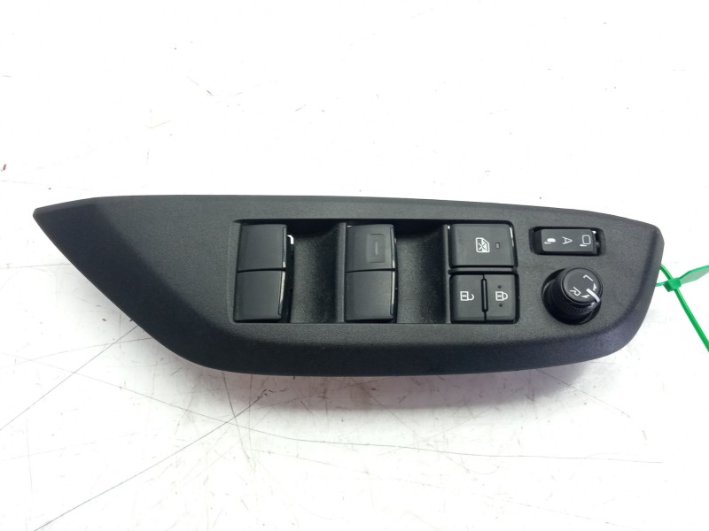 Recambio de mando elevalunas delantero derecho para toyota yaris cross (mxp_) 1.5 (mxpb10) referencia OEM IAM 840400D020  