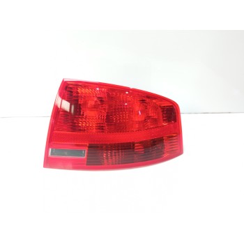 PILOTO TRASERO DERECHO 8E5945096 