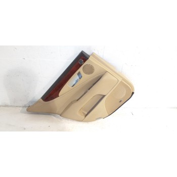 GUARNECIDO PUERTA TRASERA IZQUIERDA 6764050D31B0 