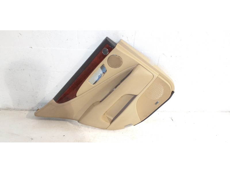Recambio de guarnecido puerta trasera izquierda para lexus ls (usf4/uvf4) 460 referencia OEM IAM 6764050D31B0  