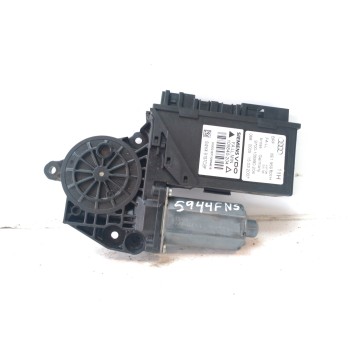 MOTOR ELEVALUNAS DELANTERO IZQUIERDO 8E1959801G 0130821765 
