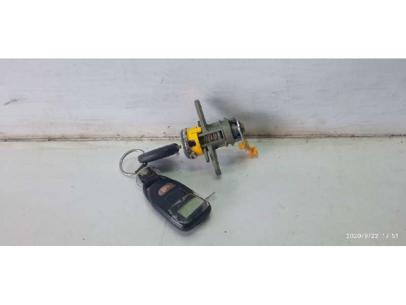 Recambio de bombin porton trasero para kia magentis emotion referencia OEM IAM 812503CA10  