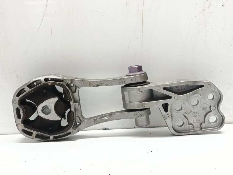 Recambio de soporte caja cambio trasera central para toyota corolla referencia OEM IAM 123630T060  