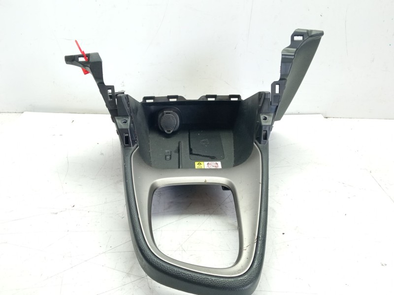 Recambio de moldura para toyota yaris cross (mxp_) 1.5 (mxpb10) referencia OEM IAM 588100D240C1  