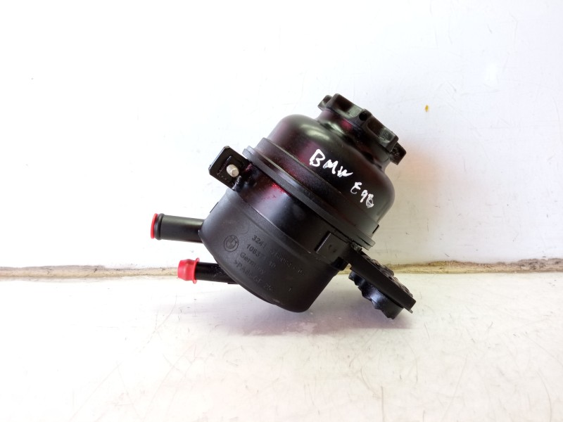 Recambio de deposito servo para bmw serie 3 berlina (e90) referencia OEM IAM 10637110 32416768094 