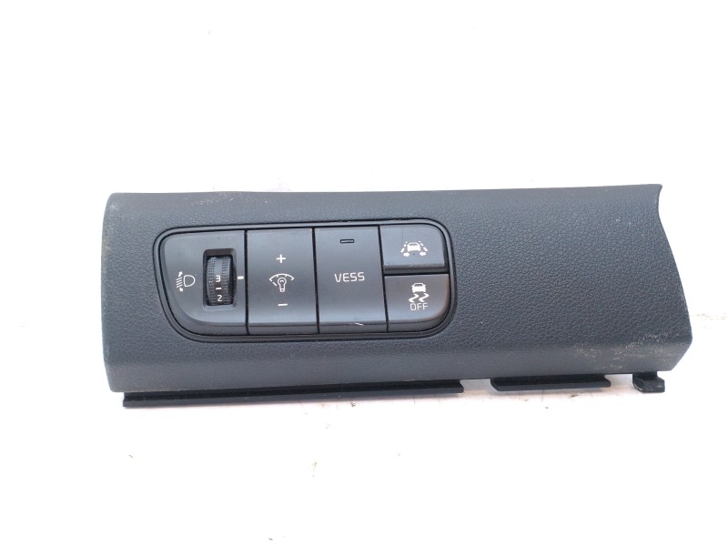 Recambio de moldura para kia niro referencia OEM IAM 84760G5000WK  