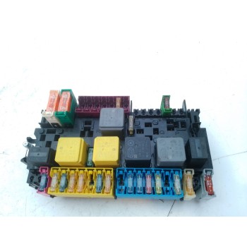 CAJA RELES / FUSIBLES A2469067100 