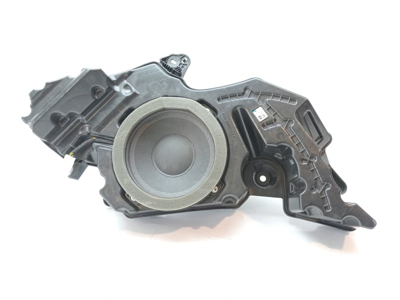 Recambio de sistema audio / radio cd para toyota c-hr hybrid advance referencia OEM IAM 2745000201B  
