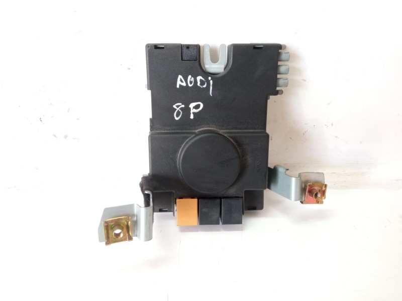 Recambio de modulo electronico para audi a3 (8p) 1.9 tdi ambiente referencia OEM IAM 8P3035225 8P3035225 