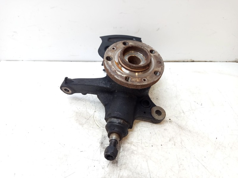 Recambio de mangueta delantera derecha para toyota proace 1.6 16v turbodiesel cat referencia OEM IAM SU001A6463  