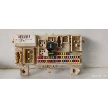 CAJA RELES / FUSIBLES 4M5T14A073 97RA012018 4M5T14A073DF