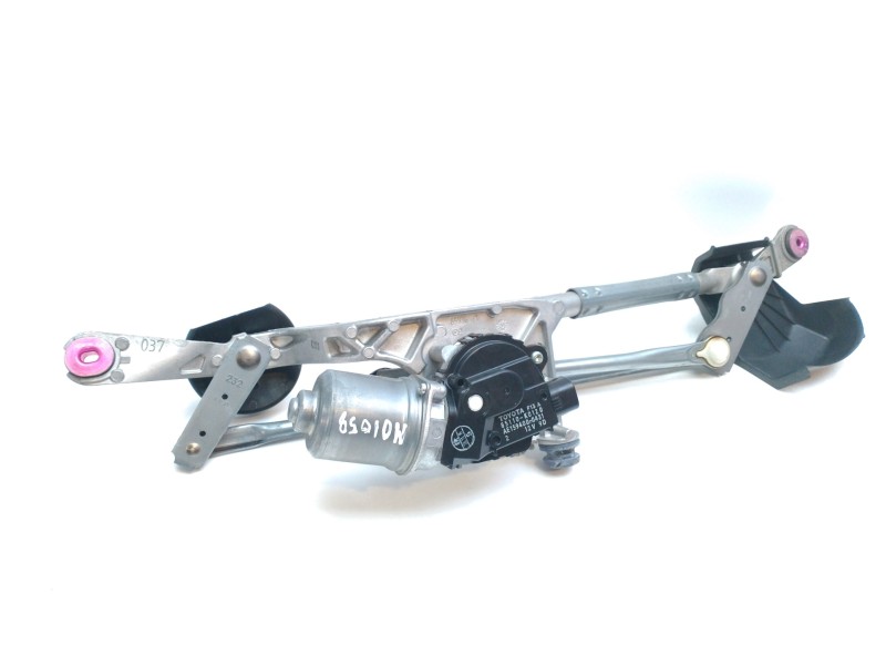 Recambio de motor limpia delantero para toyota yaris referencia OEM IAM 85110K0120  