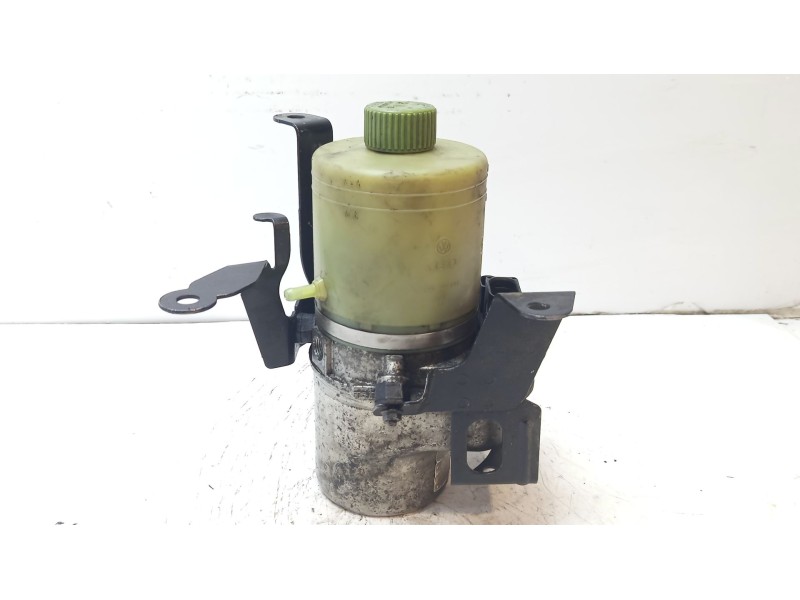 Recambio de bomba direccion para volkswagen polo iv (9n_, 9a_) 1.2 referencia OEM IAM 6R0423156C  6Q0423371