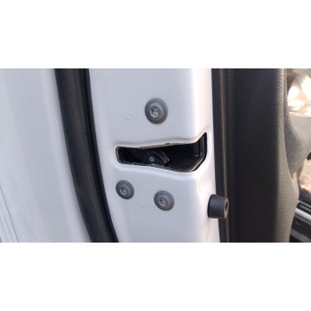 CERRADURA PUERTA DELANTERA IZQUIERDA 69040K0041 