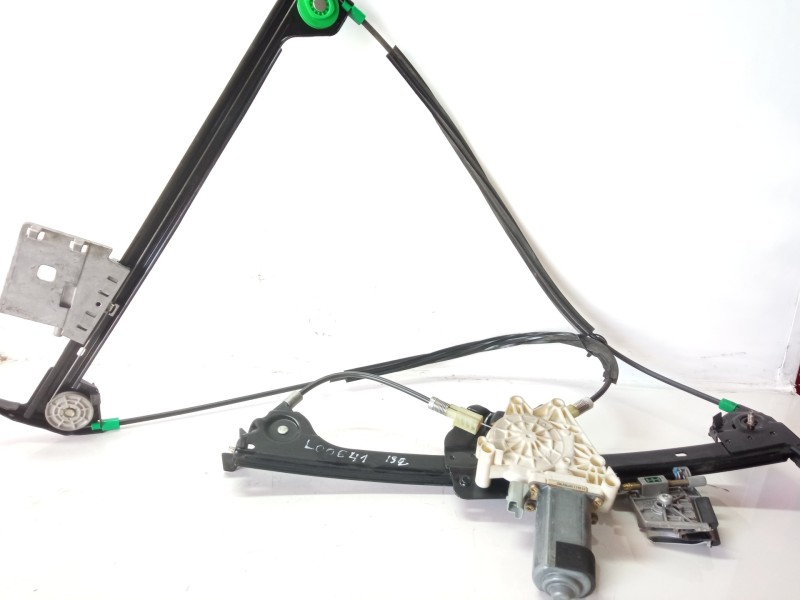 Recambio de elevalunas delantero izquierdo para peugeot 206 berlina play station 2 referencia OEM IAM 9221Y3 105770101 