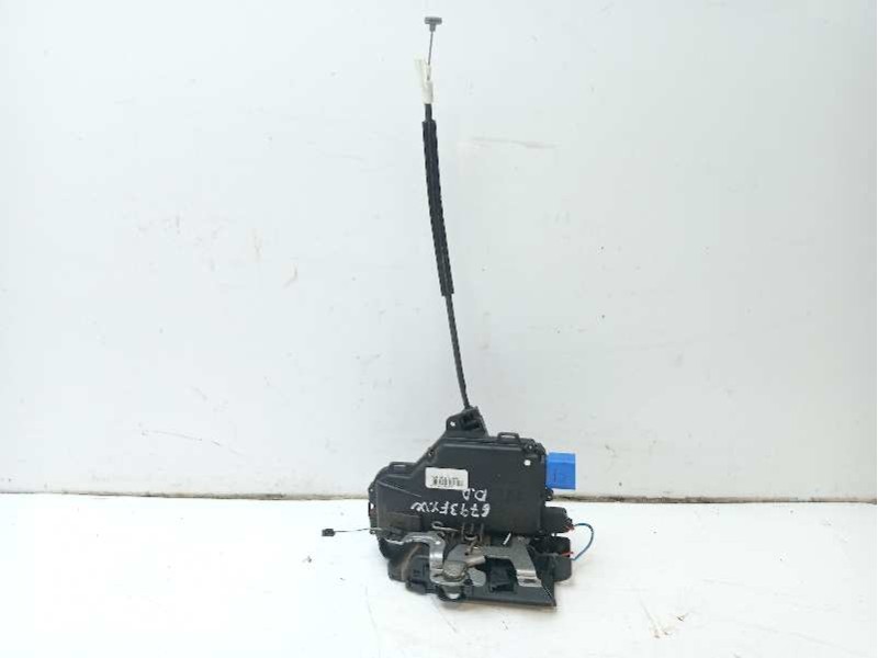 Recambio de cerradura puerta delantera derecha para skoda roomster (5j7) referencia OEM IAM 3B1837016CE  