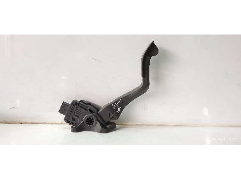 Recambio de potenciometro pedal para peugeot 207 sw confort referencia OEM IAM 9681844080  
