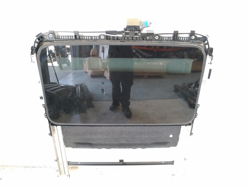Recambio de techo electrico para toyota land cruiser (j15) limited referencia OEM IAM 633106AA90E0  