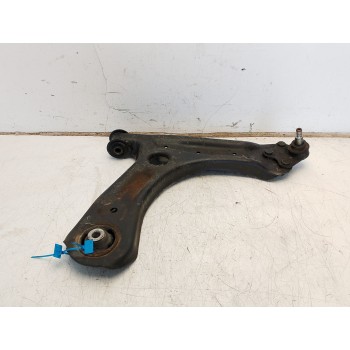 BRAZO SUSPENSION INFERIOR DELANTERO DERECHO 6R0407152F 