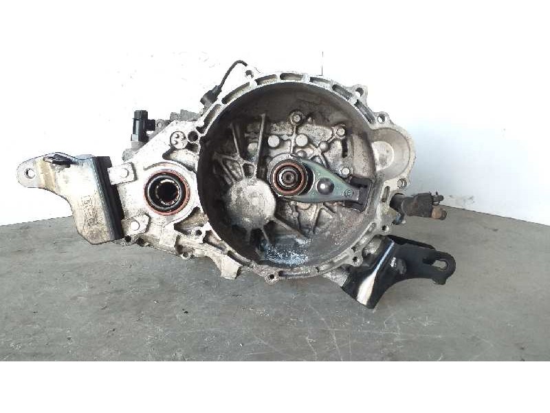 Recambio de caja cambios para hyundai i30 comfort referencia OEM IAM W9J6H  