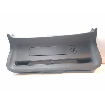 GUARNECIDO PORTON TRASERO 30747056 