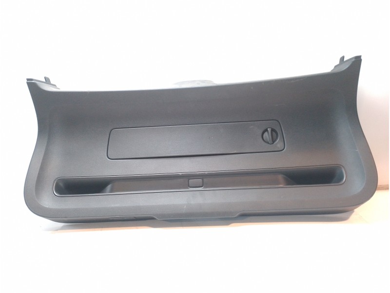 Recambio de guarnecido porton trasero para volvo xc 40 business plus awd referencia OEM IAM 30747056  