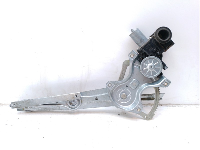 Recambio de elevalunas delantero izquierdo para toyota c-hr hybrid active referencia OEM IAM 69820F4010  