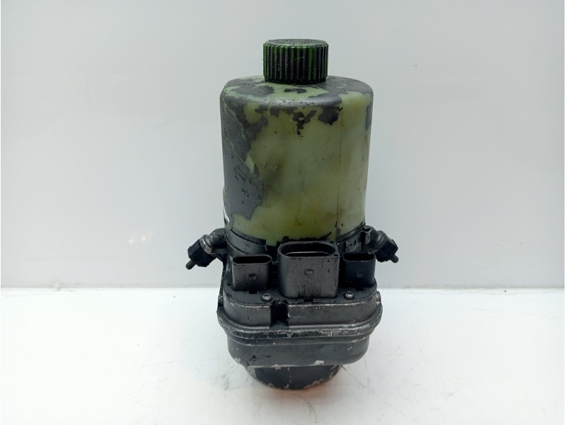 Recambio de bomba direccion para seat ibiza (6j5) stylance / style referencia OEM IAM 6R0423156A 1512143876 