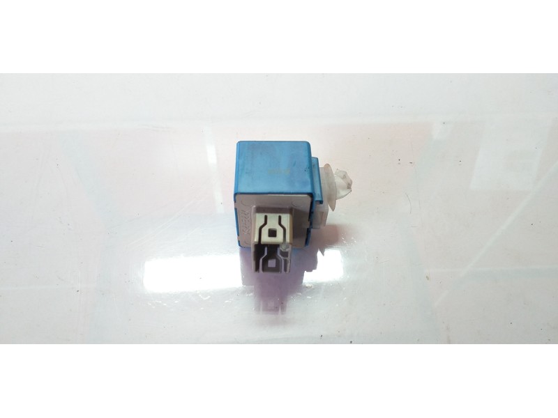 Recambio de rele para lexus ls (usf4/uvf4) 460 referencia OEM IAM 8198050041  