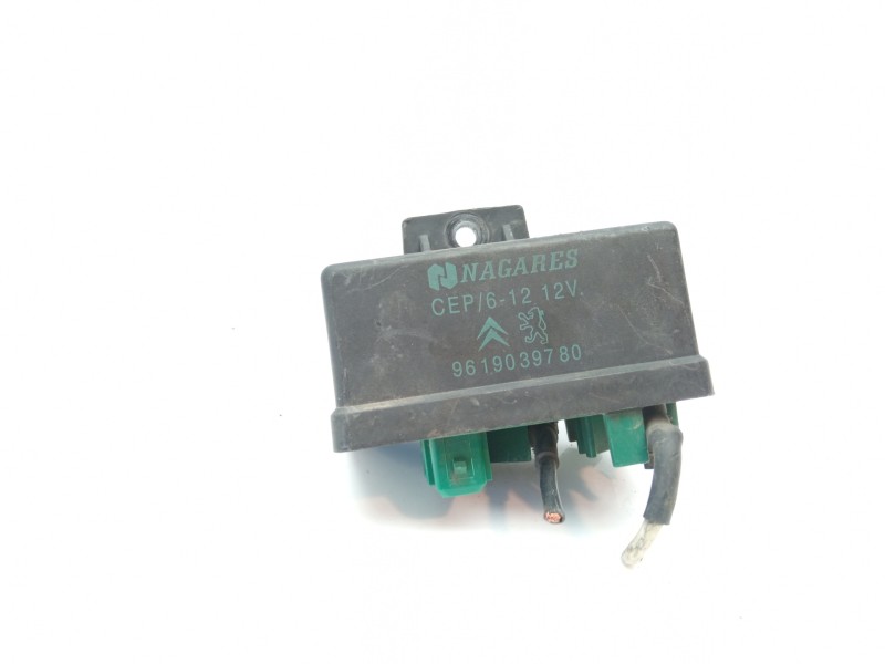 Recambio de caja precalentamiento para citroën xsara picasso 2.0 hdi referencia OEM IAM 9619039780  