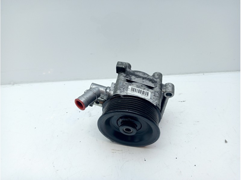 Recambio de bomba direccion para iveco daily furgón 2.3 diesel referencia OEM IAM 5801893653  