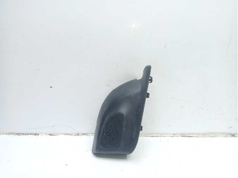 Recambio de molduras delanteras para toyota proace verso 1.6 d-4d cat referencia OEM IAM 9816792877  