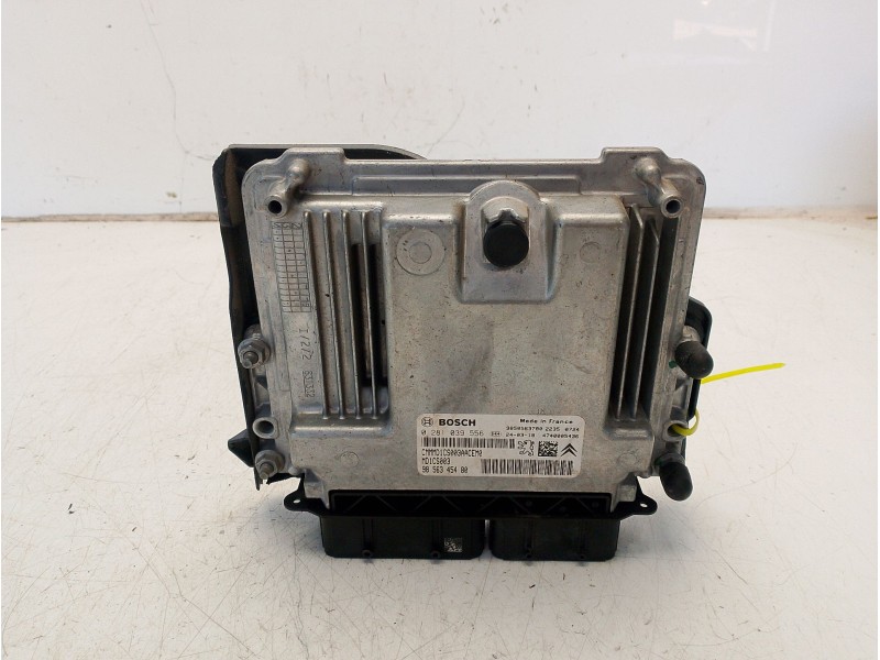 Recambio de centralita motor uce para toyota proace verso referencia OEM IAM 281039556  