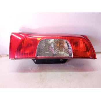 PILOTO TRASERO IZQUIERDO 13203F 01358250080 