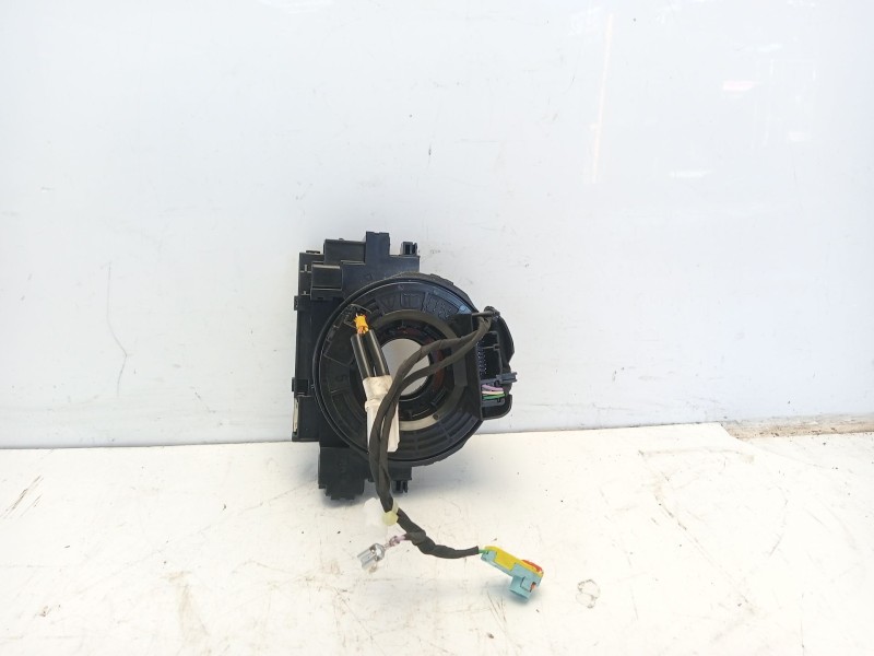 Recambio de anillo airbag para toyota yaris active referencia OEM IAM 8430802100  
