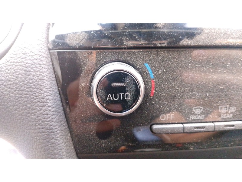 Recambio de mando climatizador para toyota yaris cross (mxp_) 1.5 hybrid (mxpj10) referencia OEM IAM 559000DQ10  