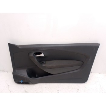 GUARNECIDO PUERTA DELANTERA DERECHA 6R3867012AH 