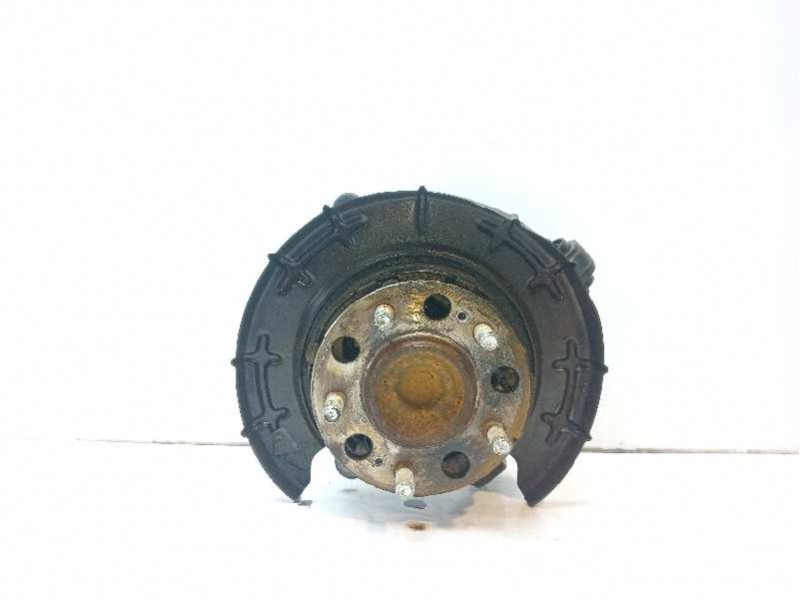 Recambio de mangueta trasera izquierda para hyundai ix35 comfort 2wd referencia OEM IAM 527102Y800  