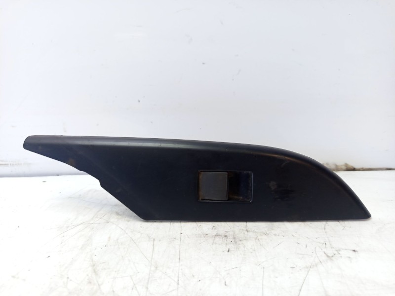 Recambio de moldura para toyota hilux (kun) 2.5 turbodiesel referencia OEM IAM 742710K400  