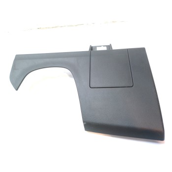 MOLDURA 689215714R 