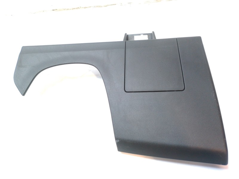 Recambio de moldura para renault arkana arkana tr (ljl) referencia OEM IAM 689215714R  